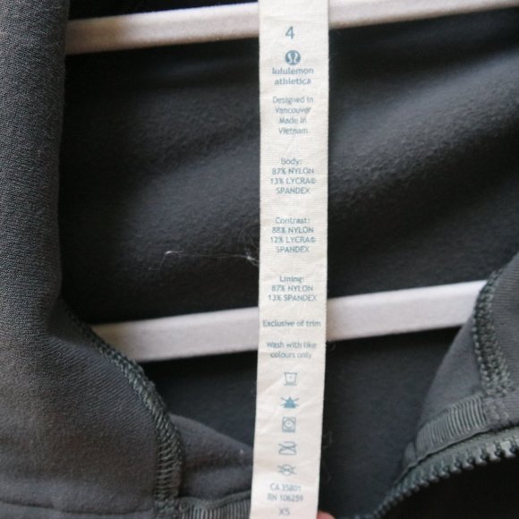 Lululemon Athletica Jacket - Picture 5 of 5